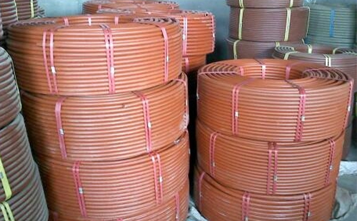 提升工程安全:聚乙烯(RPE)阻燃久治穿线管在现代建筑中的应用 提升工程安全:聚乙烯(RPE)阻燃久治穿线管在现代建筑中的应用